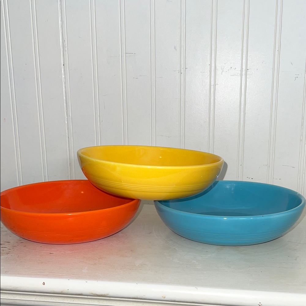 Vintage Fiesta Harlequin Homer Laughlin salad bowls